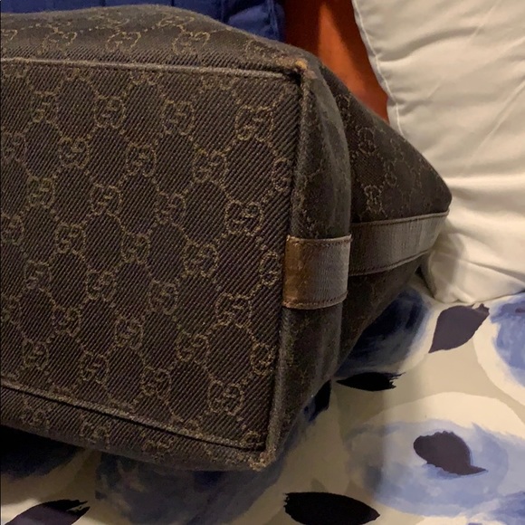 Authentic Gucci Canvas Hobo Bag - Picture 2 of 8